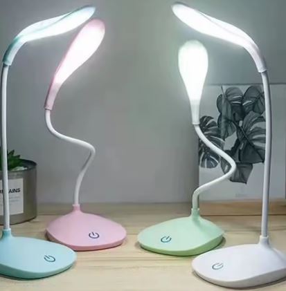 Veilleuse LED USB rechargeable Protection des yeux Tactile Réglable Pliable Chambre à coucher Chambre à coucher Bureau Table de lecture Lampe de lecture