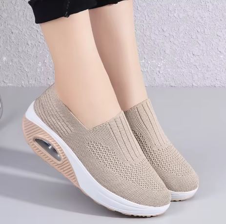 Chaussures de marche compensées confortables et respirantes à la mode